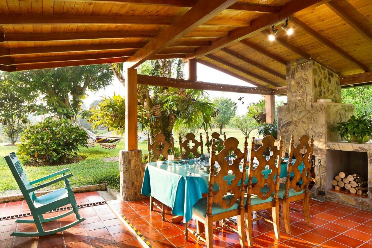 La Casa De Piedra Villa Guatapé Exterior foto
