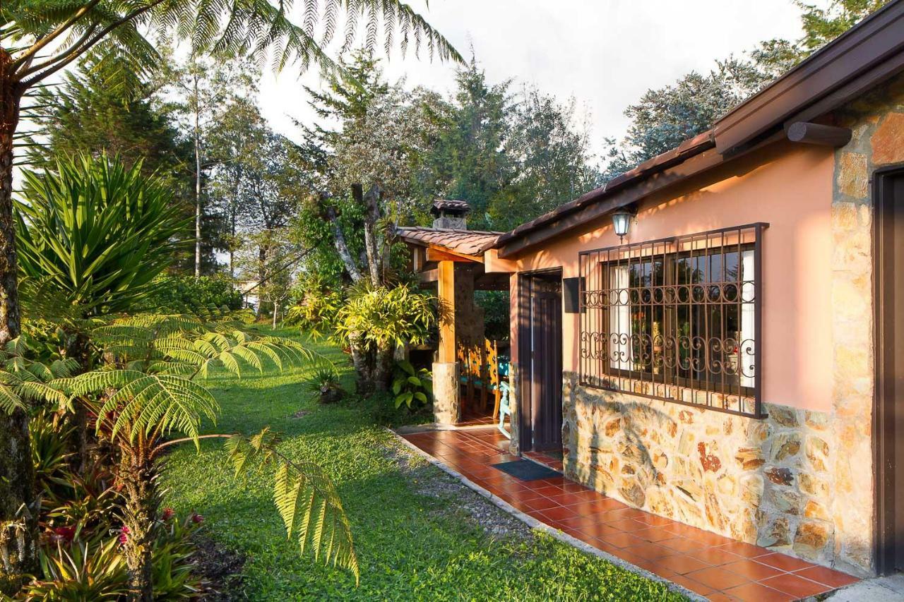 La Casa De Piedra Villa Guatapé Exterior foto